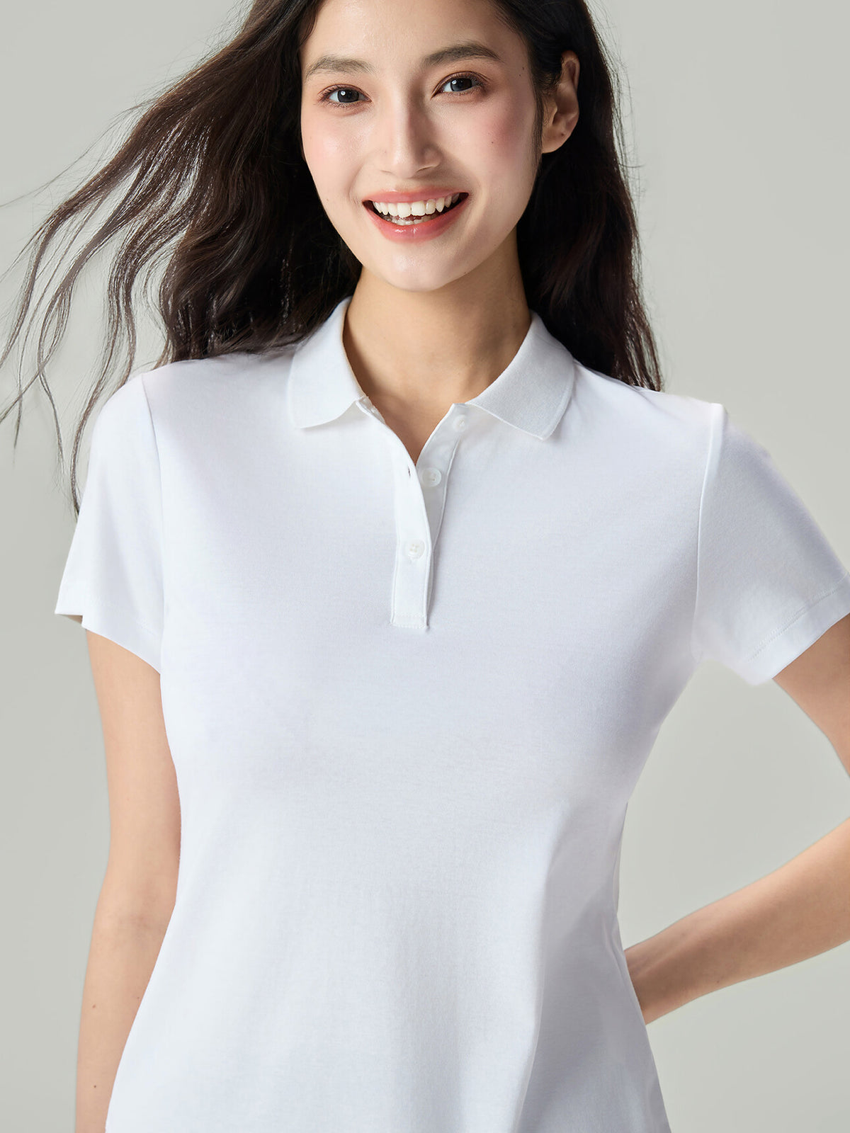 MY_05316368001_RW01_3_0_5_1290_1720.jpg;color:Signature White
