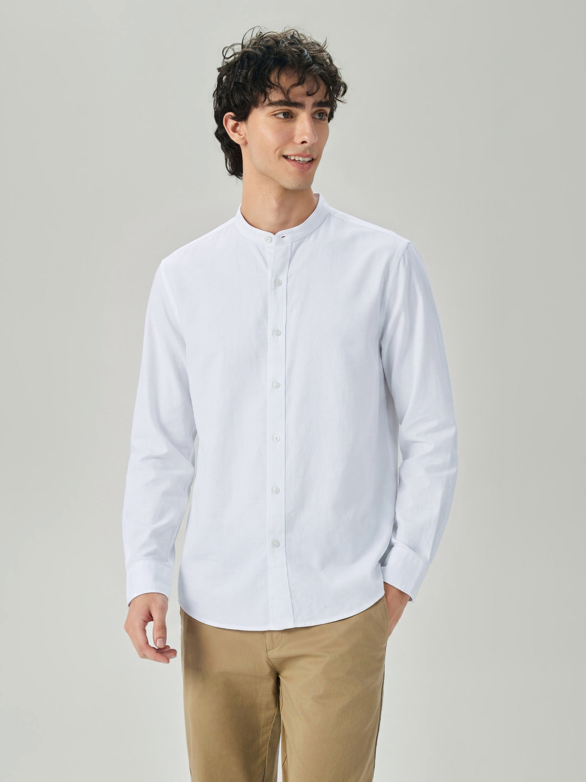 MY_01046213002_RW01_3_1_3_1290_1720.jpg;color:Signature White