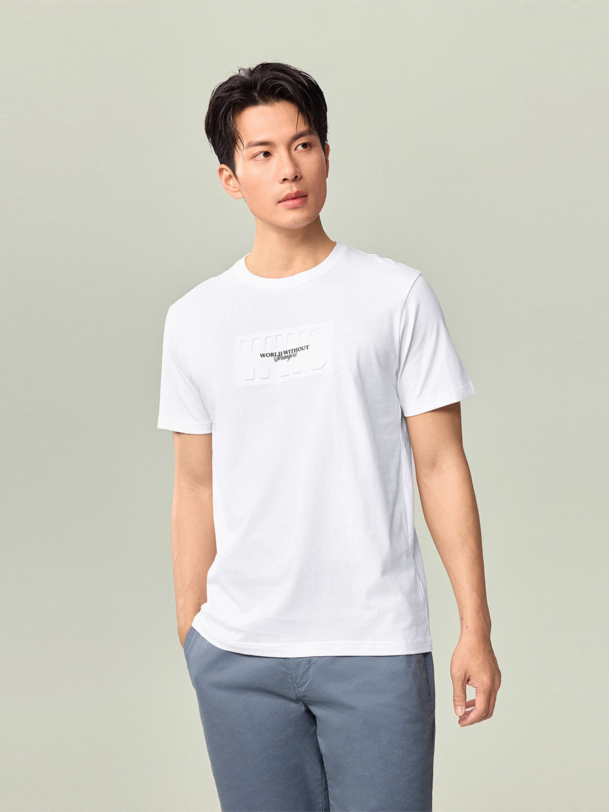 MY_01096023001_RW01_3_1_4_1290_1720.jpg;color:Signature White