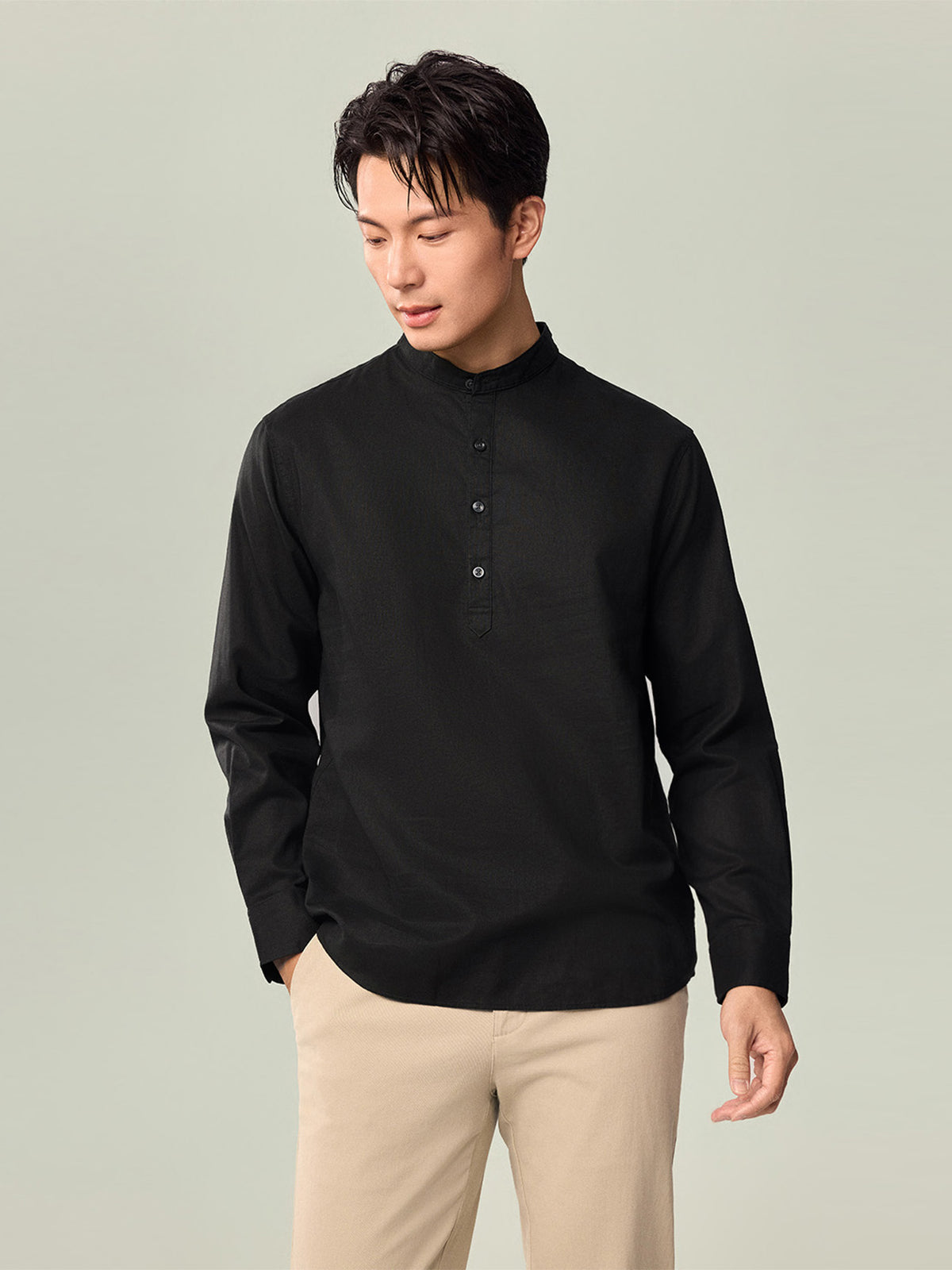 MY_01046218002_RW09_3_1_4_1290_1720.jpg;color:Signature Black