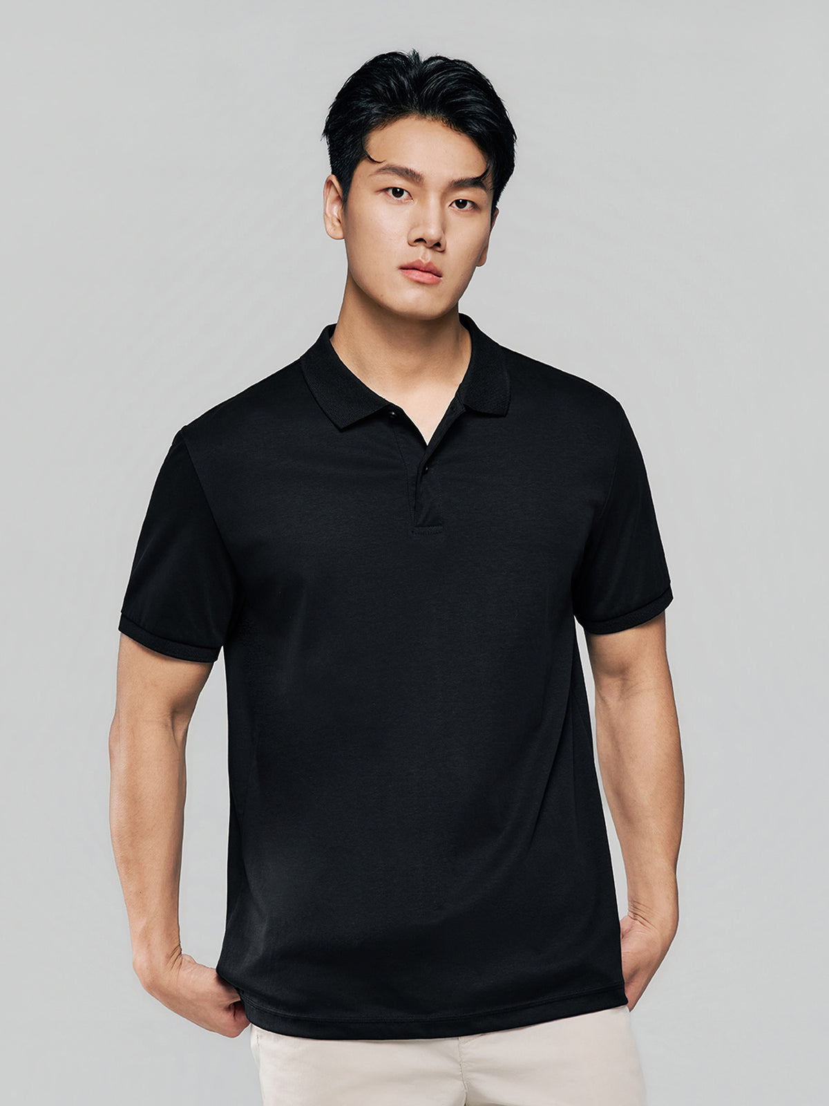 MY_01016291001_RW09_3_1_4_1290_1720.jpg;color:Signature Black