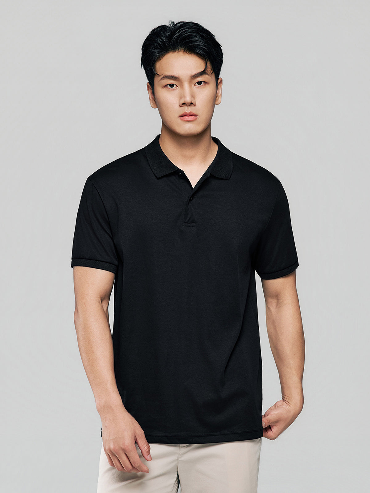 MY_01016291001_RW09_3_1_5_1290_1720.jpg;color:Signature Black