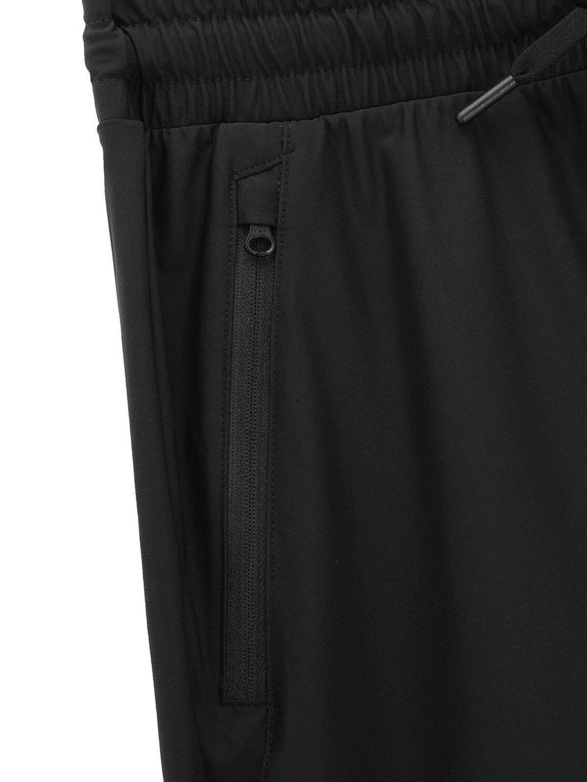 MY_01106414001_RW09_4_2_5_1290_1720.jpg;color:Signature Black