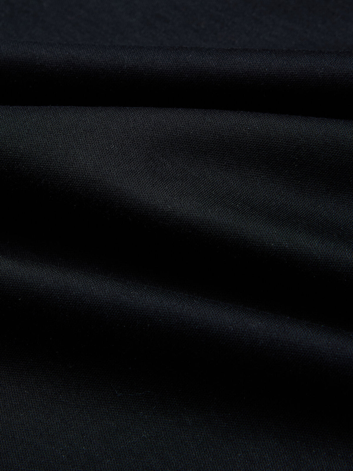 MY_01026246002_RW09_4_2_7_1290_1720.jpg;color:Signature Black