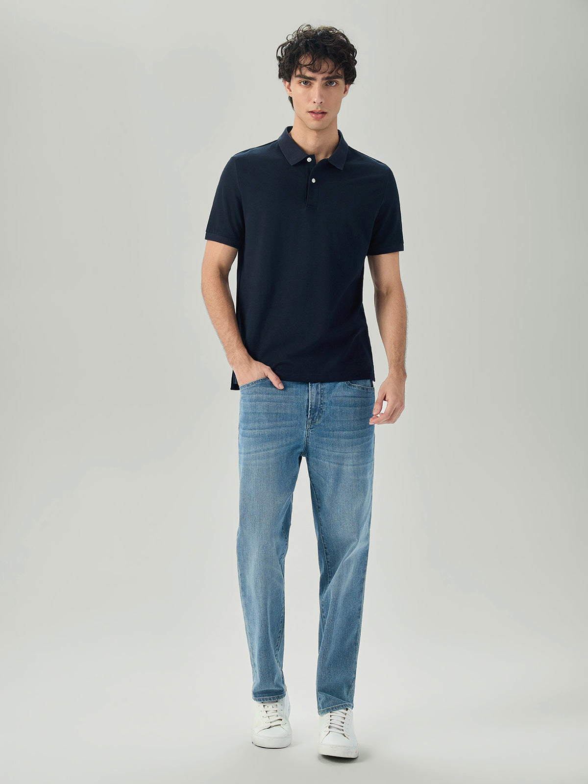 MY_01016245002_RW26_3_1_1_1290_1720.jpg;color:Signature Navy