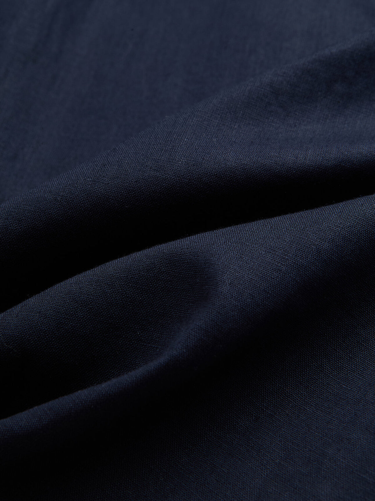 MY_05346240002_RW26_4_2_7_1290_1720.jpg;color:Signature Navy