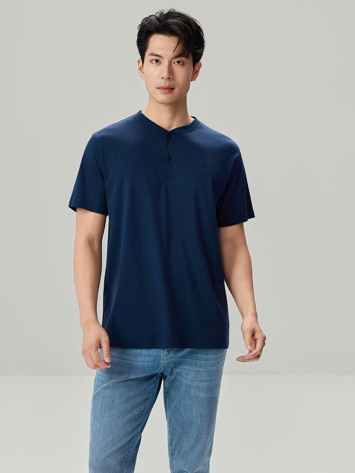 MY_01026246002_RW27_3_1_2_1290_1720.jpg;color:New Navy