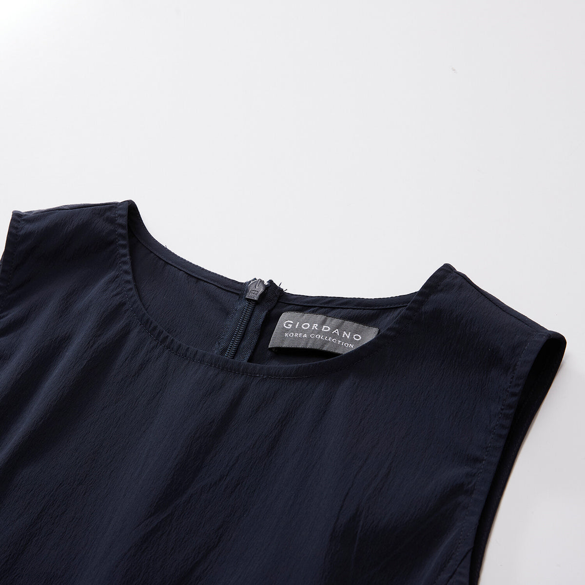 MY_05466502001_RW66_1_2_5_1500_1500.jpg;color:Signature Navy