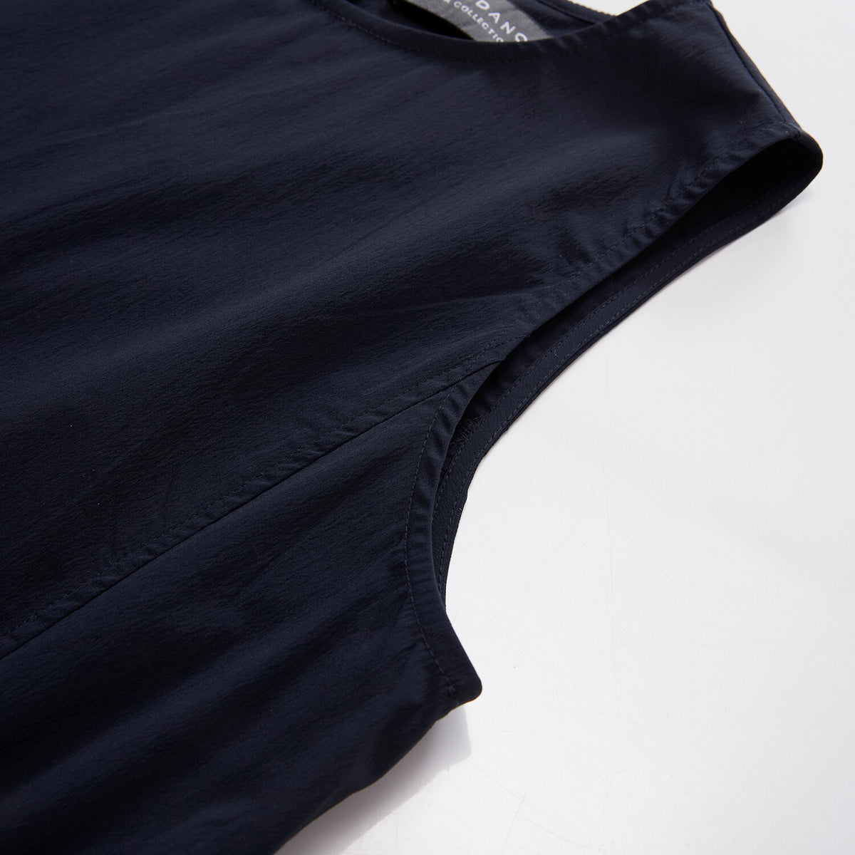 MY_05466502001_RW66_1_2_6_1500_1500.jpg;color:Signature Navy