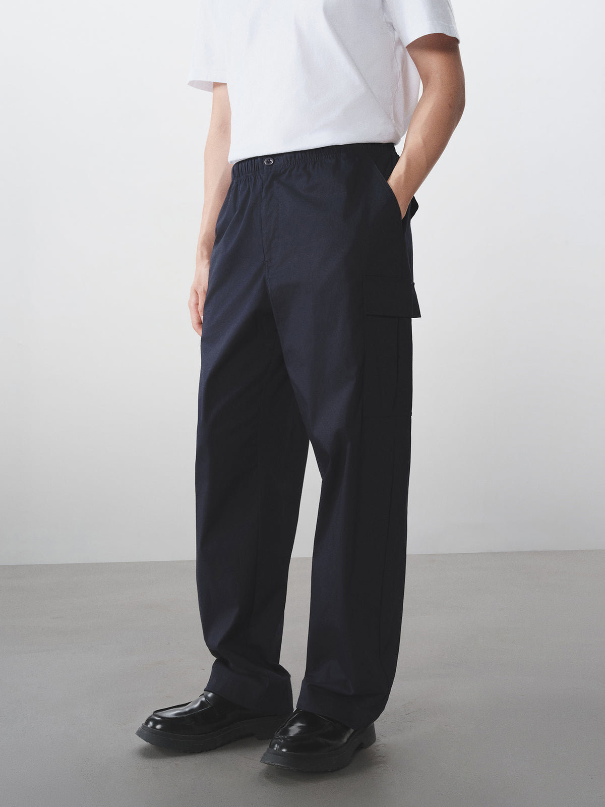 MY_01116585001_RW66_3_1_7_1290_1720.jpg;color:Signature Navy
