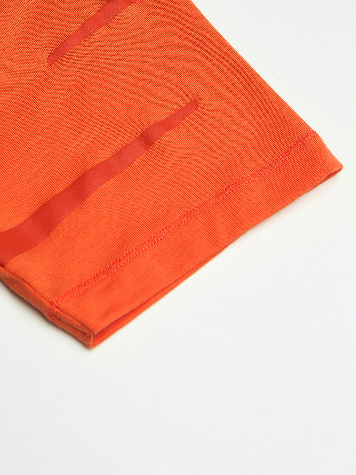 MY_03086365001_RW80_4_2_5_1290_1720.jpg;color:Signature Navy x Orange