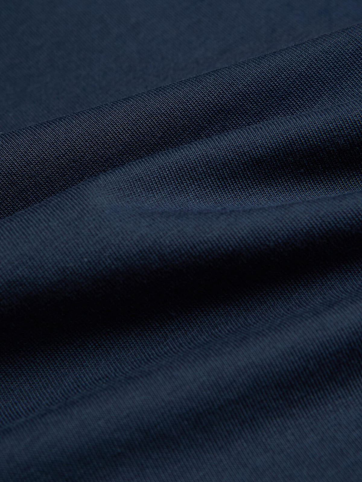 MY_03086365001_RW80_4_2_8_1290_1720.jpg;color:Signature Navy x Orange